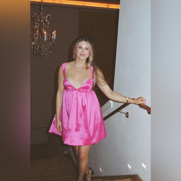 NWT For Love & Lemons Selena Mini Dress in Hot Pink Large - Picture 1 of 8